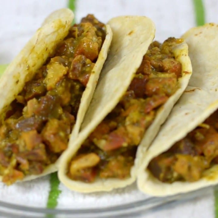 Chicharrón Verde Taco.